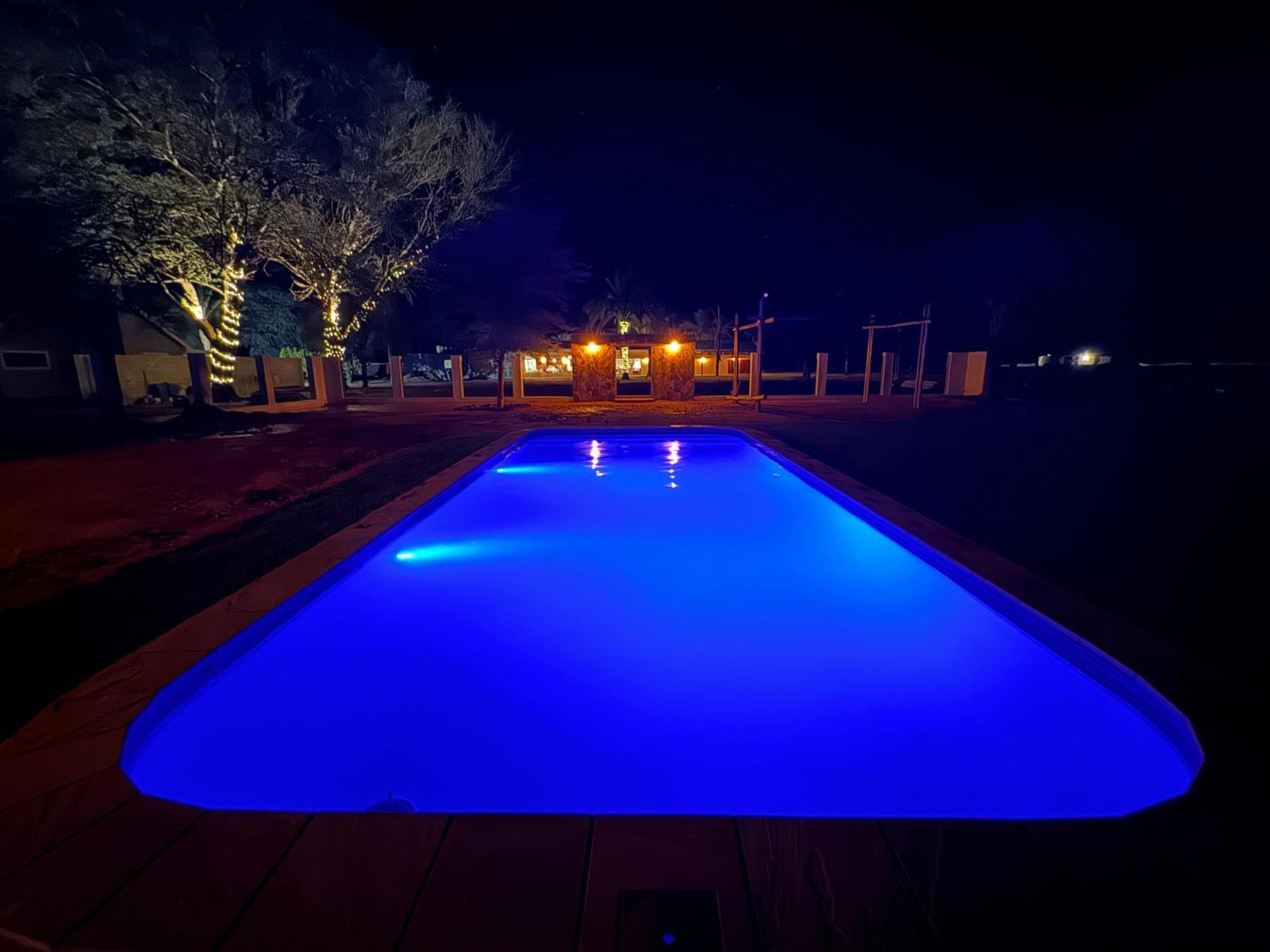 Flying Ostrich Guesthouse & Self-Catering Accommodation Mariental Exterior photo